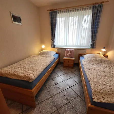 Haus Friesenglueck Seepferdchen Apartament Alkersum